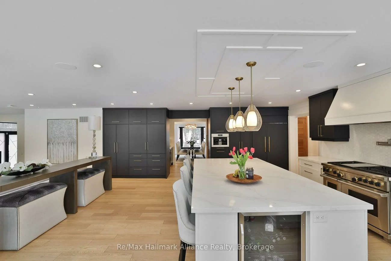 200, Chartwell, 1013 - OO Old Oakville, Oakville