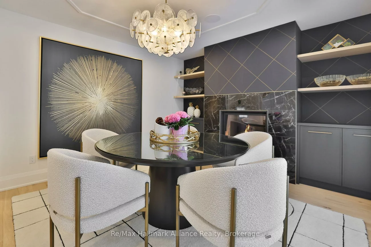 200, Chartwell, 1013 - OO Old Oakville, Oakville