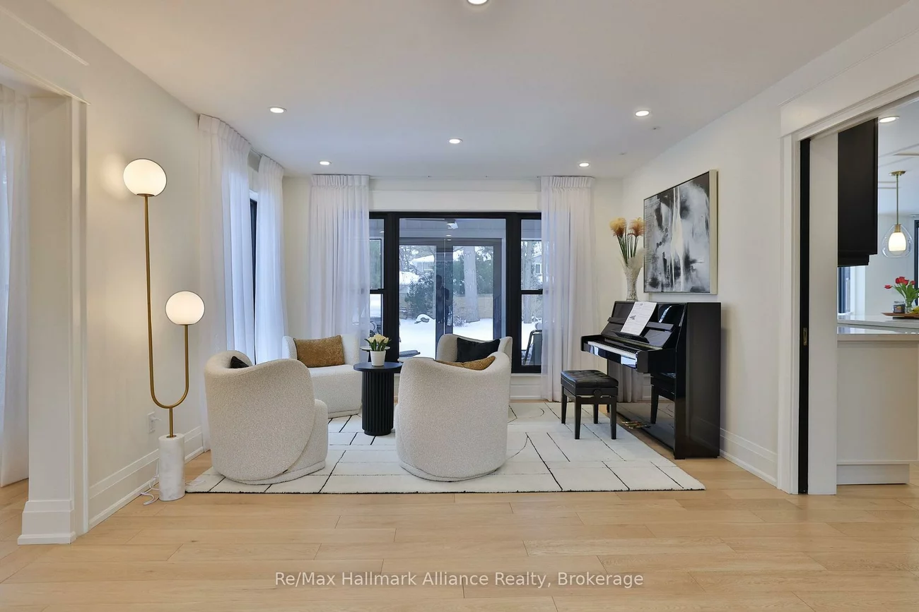 200, Chartwell, 1013 - OO Old Oakville, Oakville