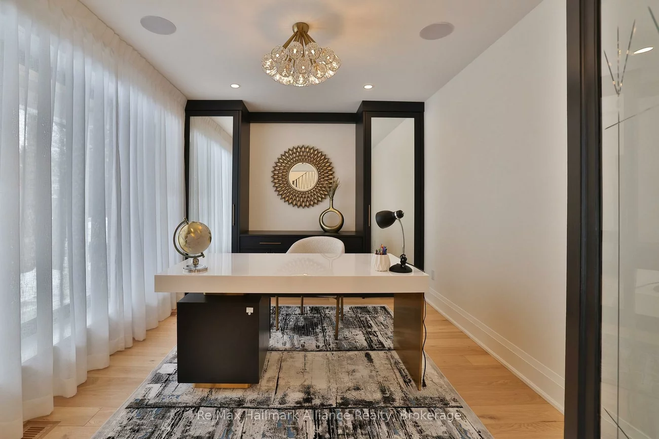 200, Chartwell, 1013 - OO Old Oakville, Oakville