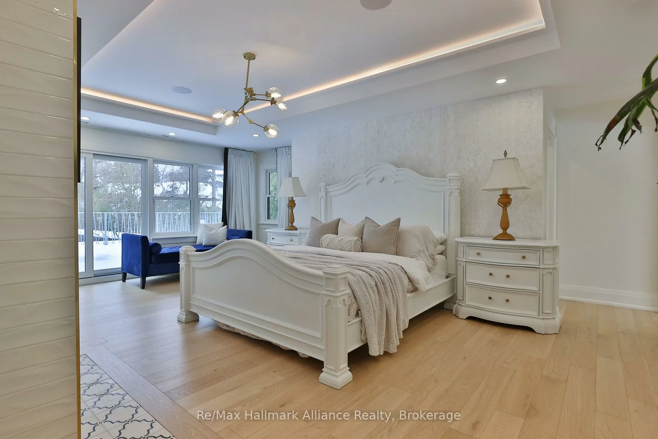 200, Chartwell, 1013 - OO Old Oakville, Oakville