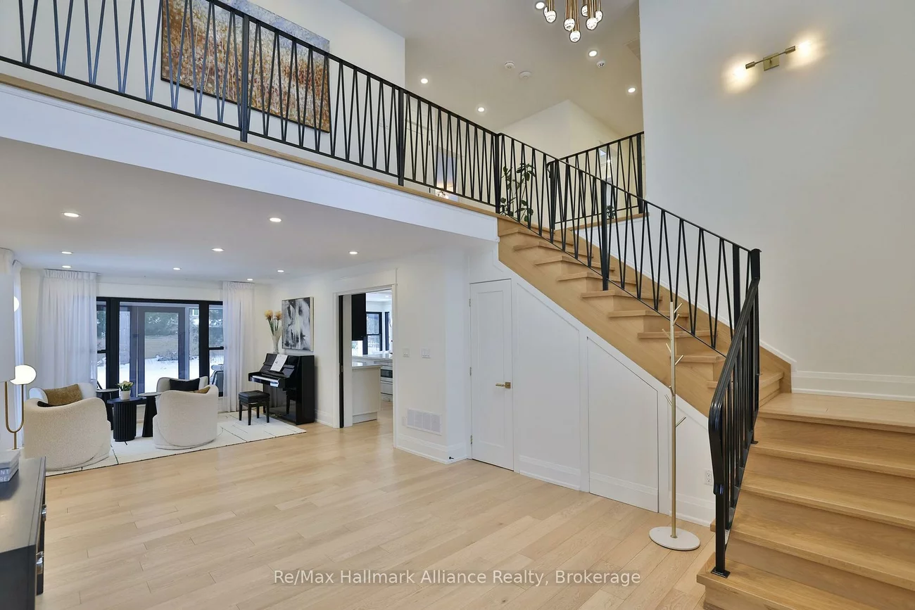 200, Chartwell, 1013 - OO Old Oakville, Oakville