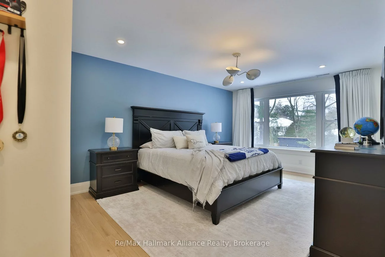 200, Chartwell, 1013 - OO Old Oakville, Oakville