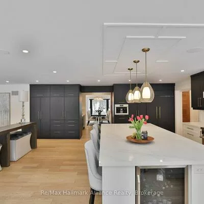 200, Chartwell, 1013 - OO Old Oakville, Oakville