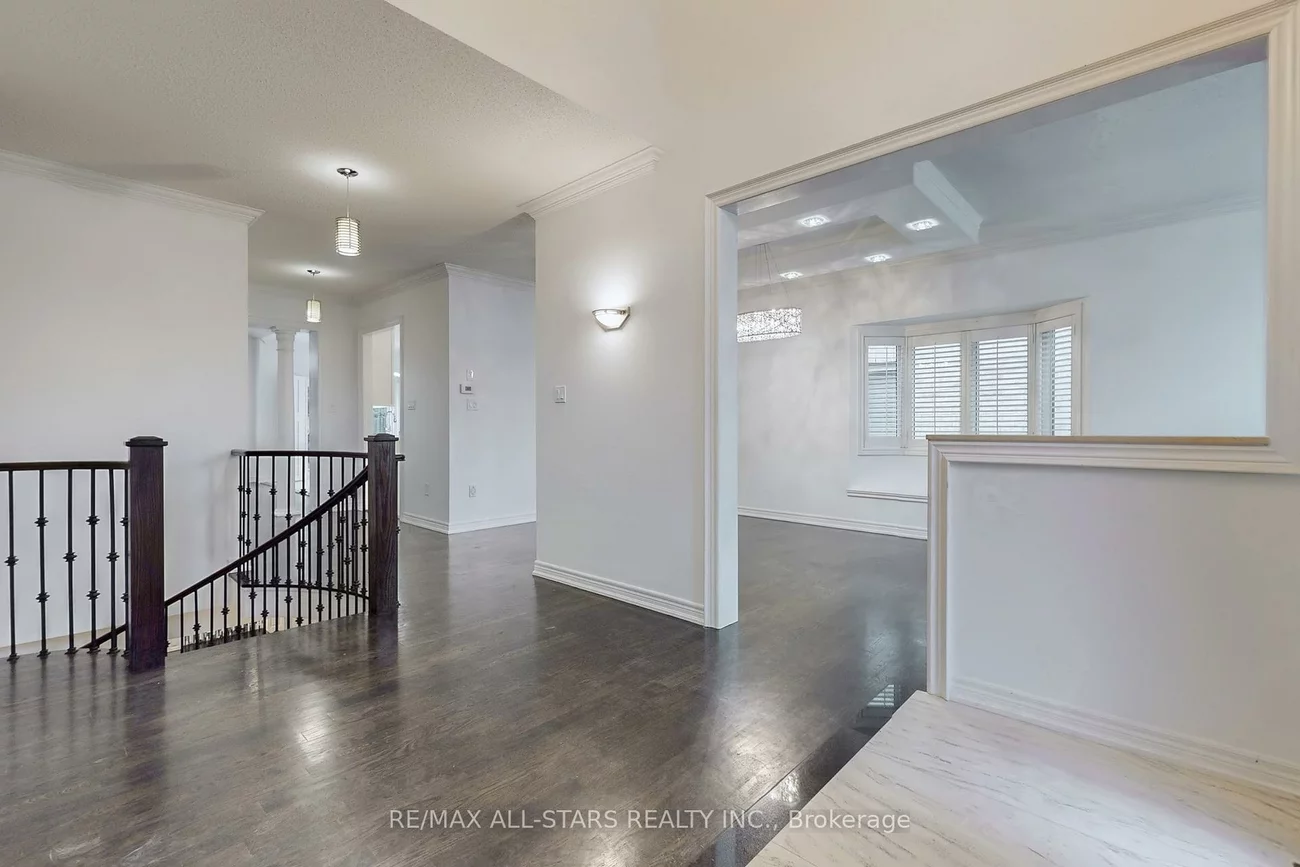 2400, Tesla, 1009 - JC Joshua Creek, Oakville