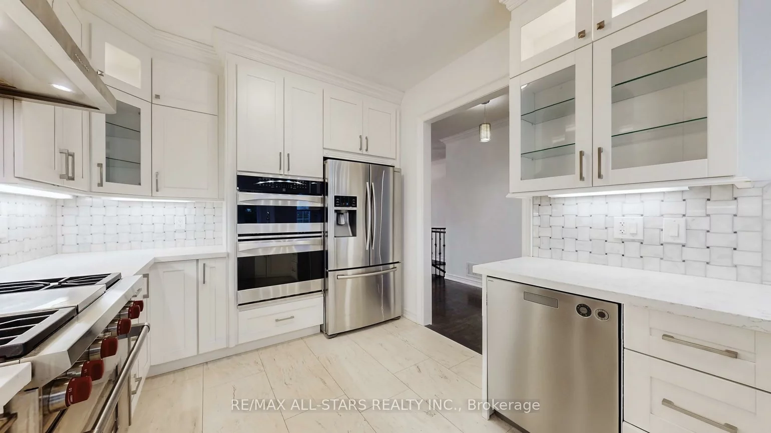 2400, Tesla, 1009 - JC Joshua Creek, Oakville