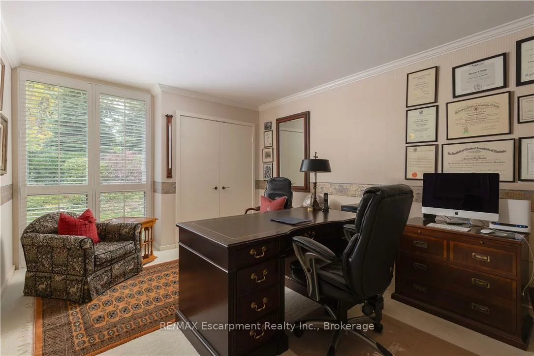 1168, Carey, 1011 - MO Morrison, Oakville