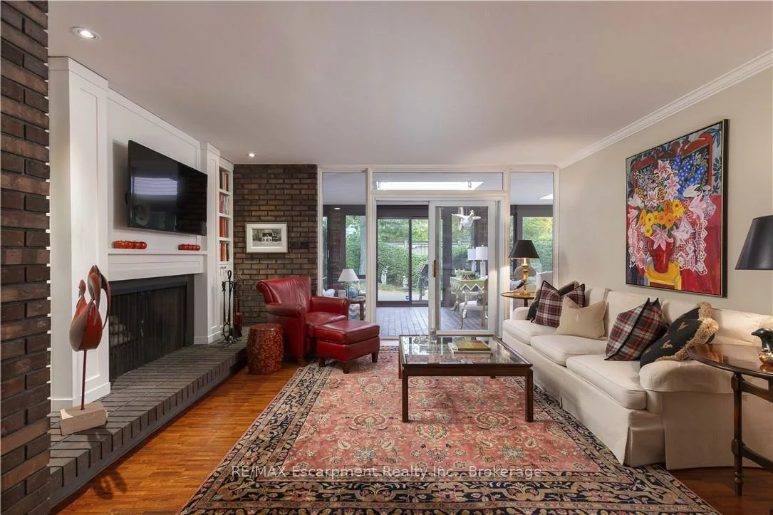 1168, Carey, 1011 - MO Morrison, Oakville