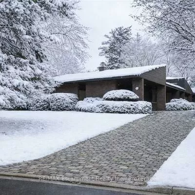 1168, Carey, 1011 - MO Morrison, Oakville