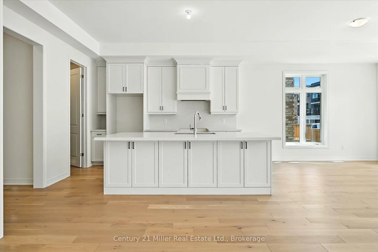 3250, Millicent, 1008 - GO Glenorchy, Oakville