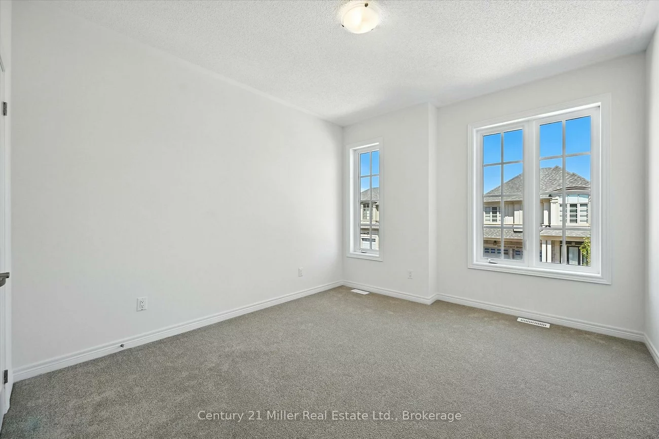 3250, Millicent, 1008 - GO Glenorchy, Oakville