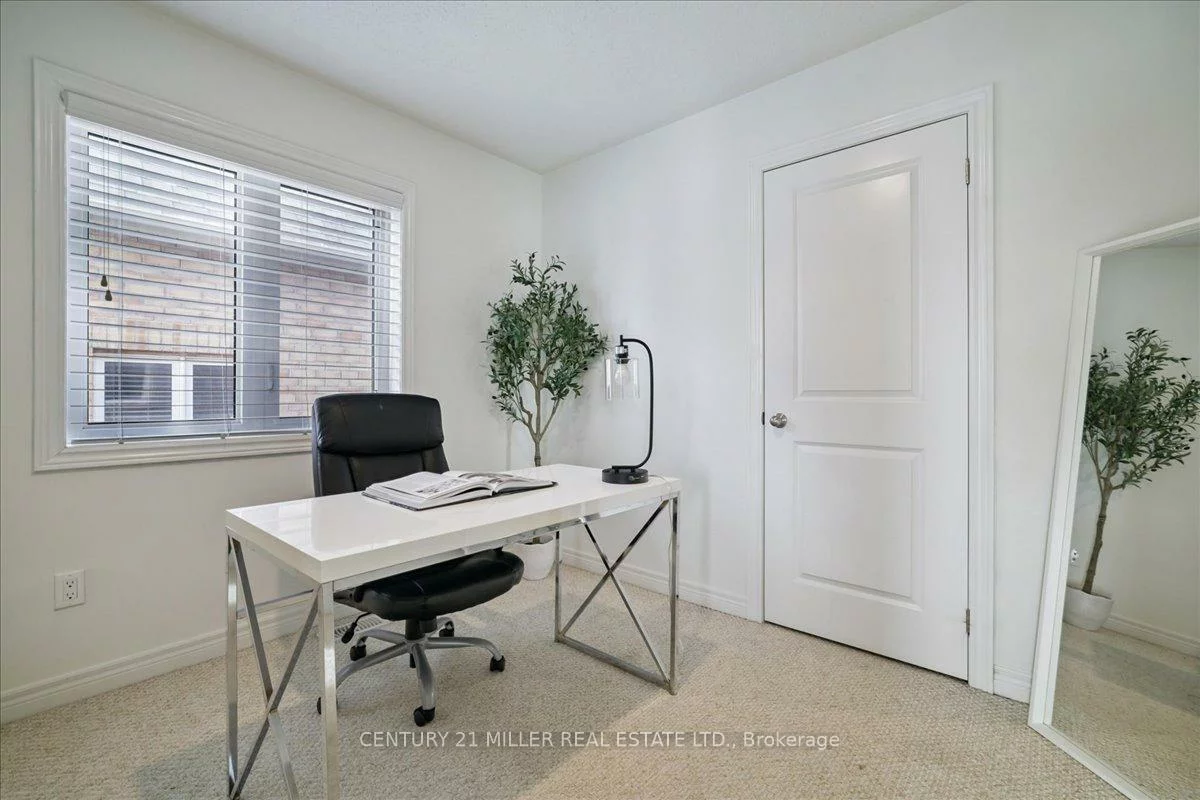 3071, Isaac, 1008 - GO Glenorchy, Oakville