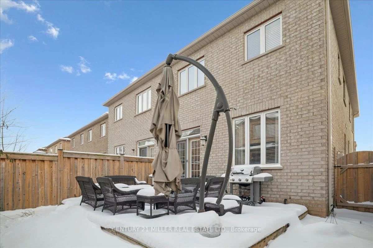 3071, Isaac, 1008 - GO Glenorchy, Oakville