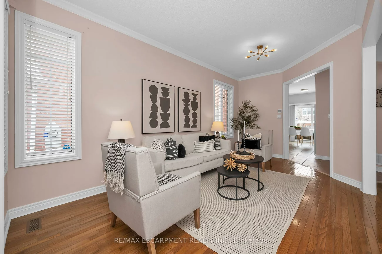 2546, Nichols, 1018 - WC Wedgewood Creek, Oakville