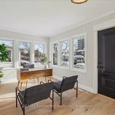 135, DEANE, 1002 - CO Central, Oakville