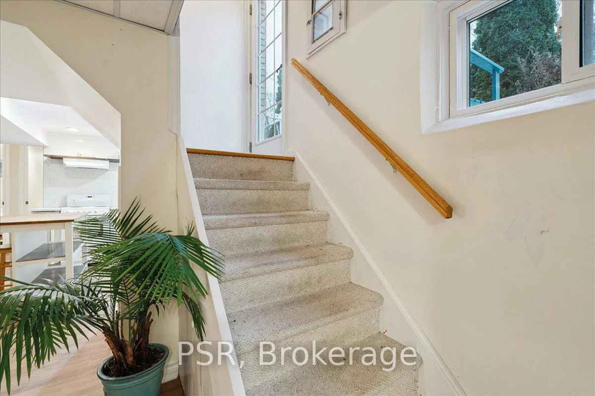 402, Willis, 1020 - WO West, Oakville