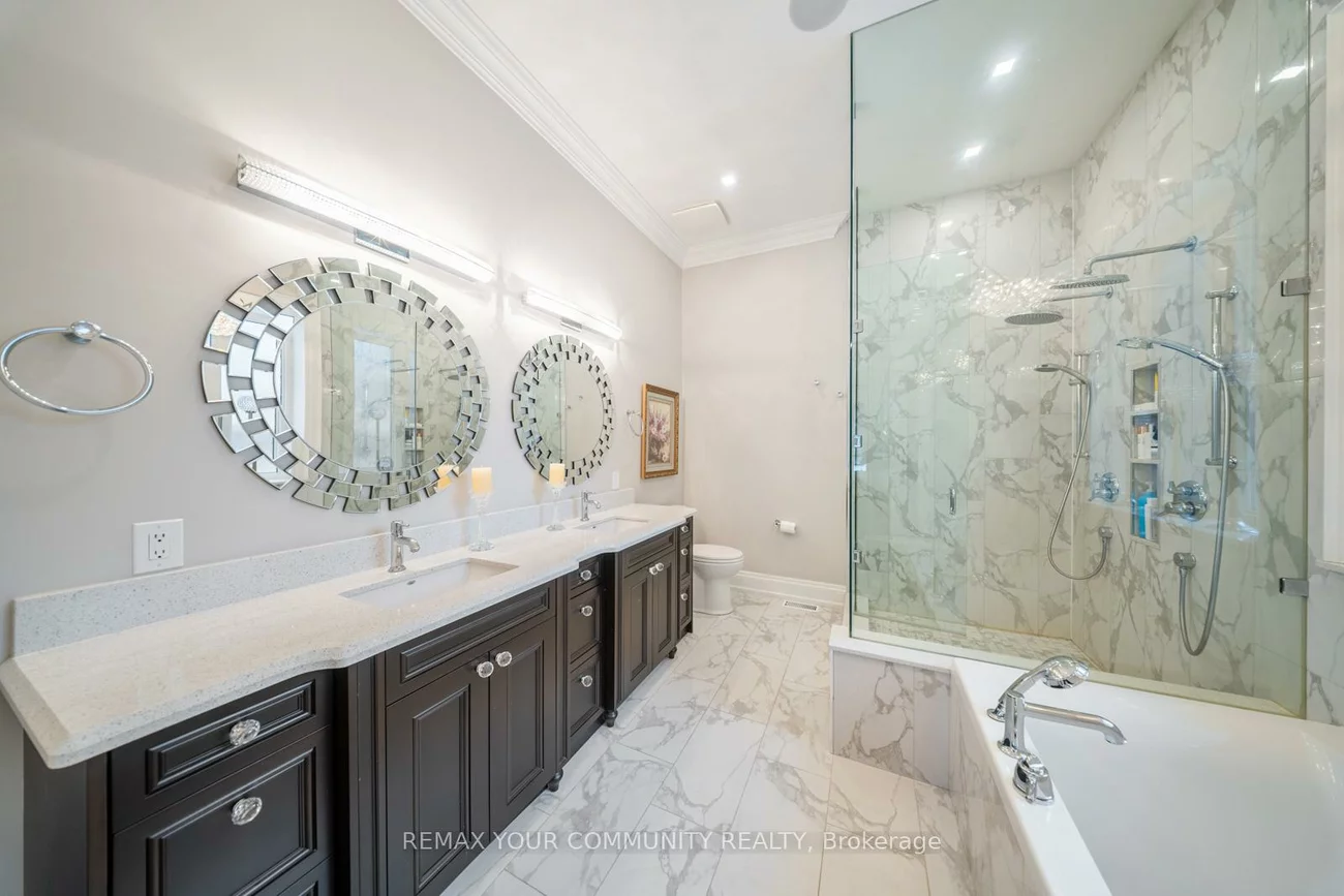 1551, Warland, 1017 - SW Southwest, Oakville