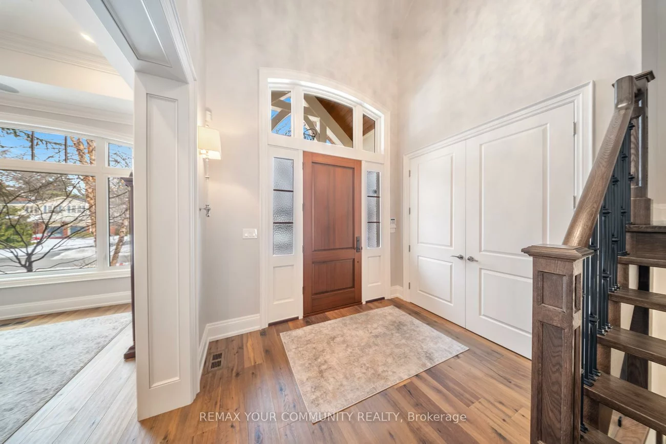 1551, Warland, 1017 - SW Southwest, Oakville