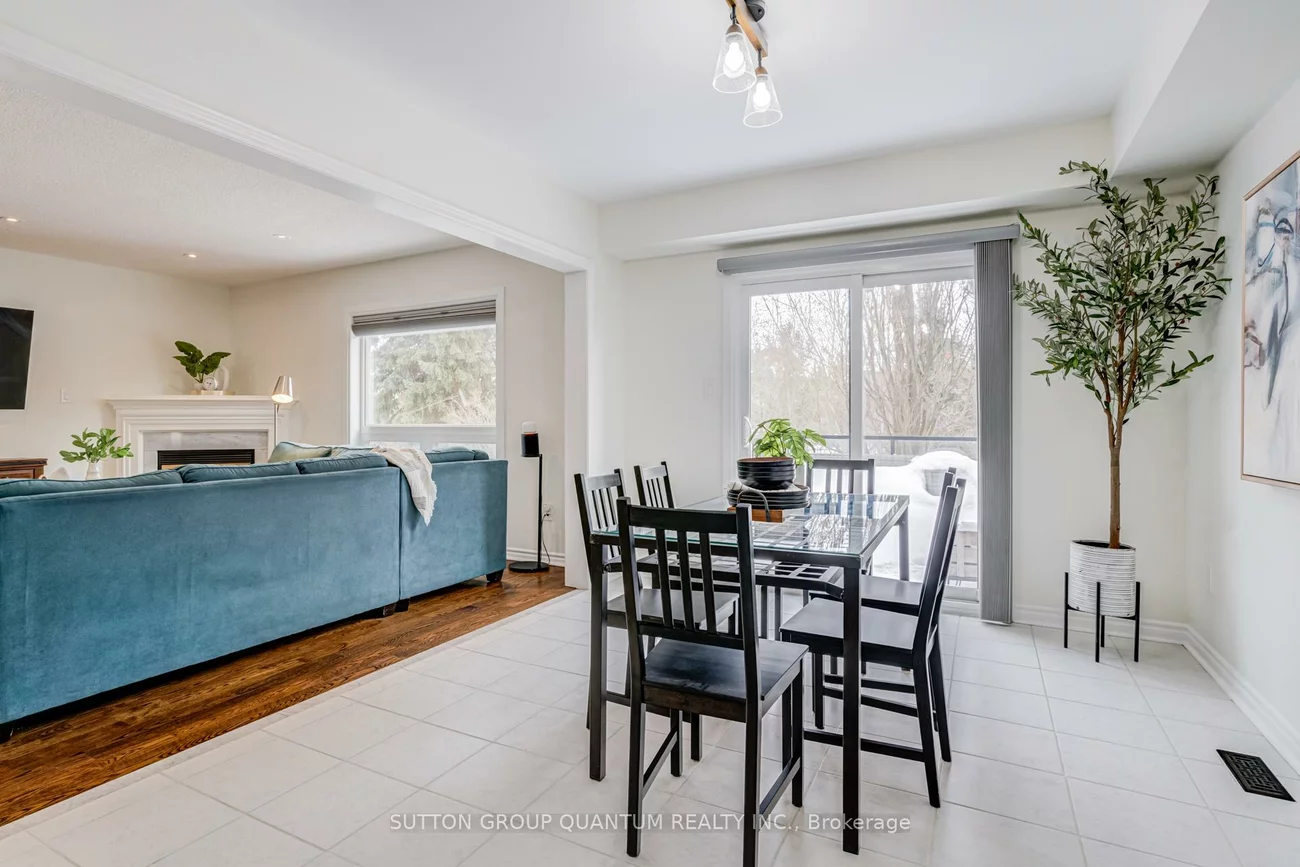 2152, Glenfield, 1022 - WT West Oak Trails, Oakville