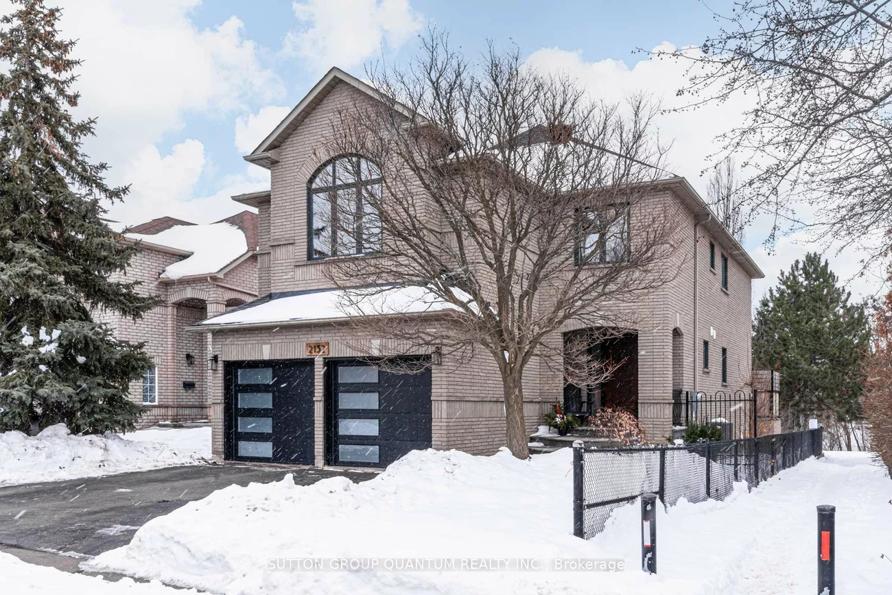 2152, Glenfield, 1022 - WT West Oak Trails, Oakville