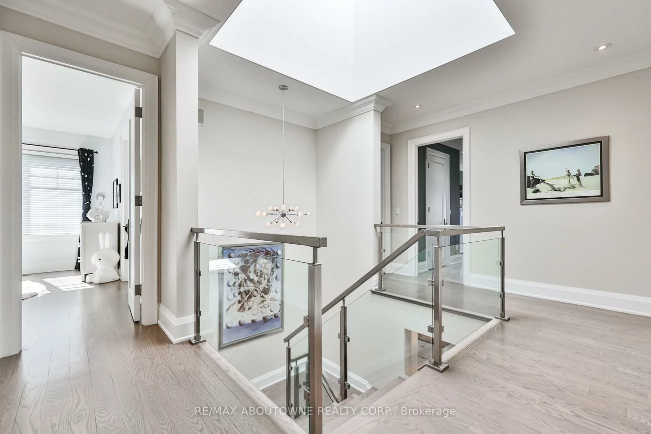 283, Jennings, 1001 - BR Bronte, Oakville