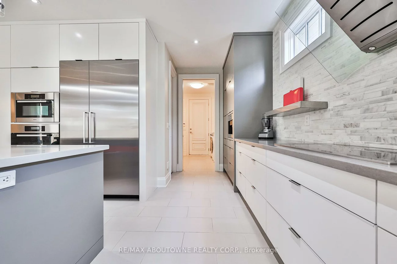 283, Jennings, 1001 - BR Bronte, Oakville