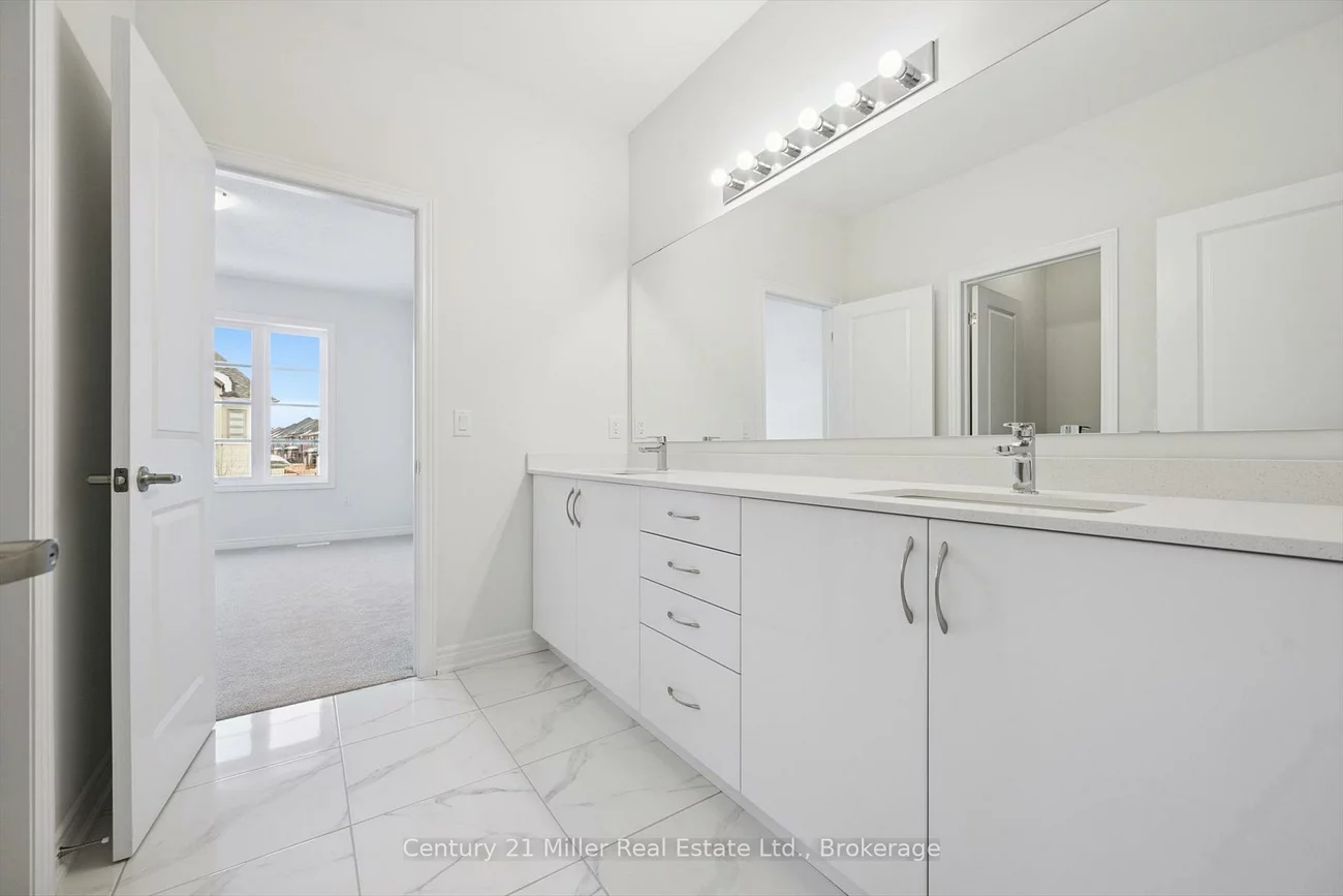 3266, Millicent, 1008 - GO Glenorchy, Oakville