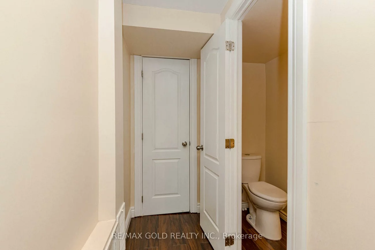 1156, Westview, 1022 - WT West Oak Trails, Oakville