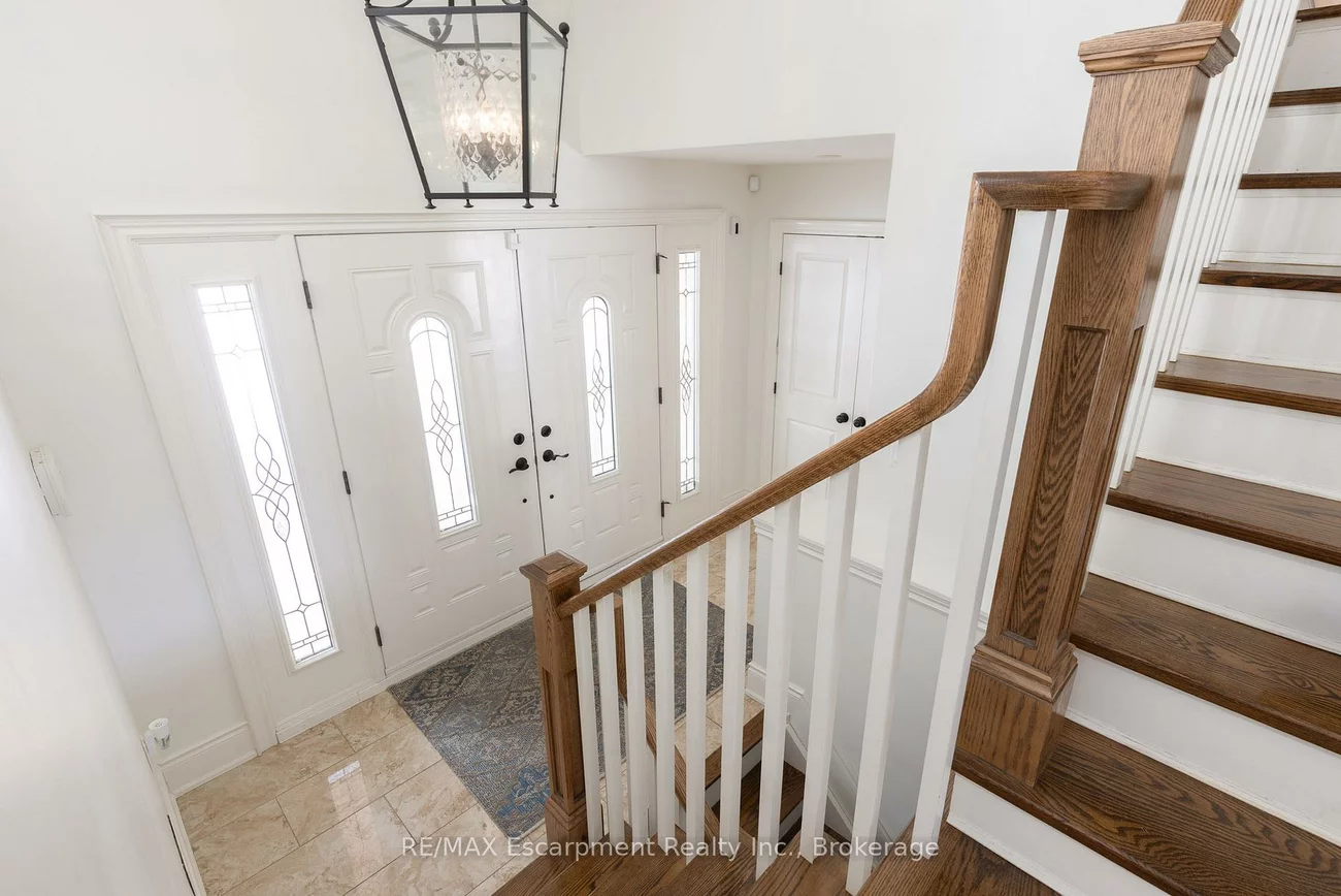 165, Walby, 1017 - SW Southwest, Oakville