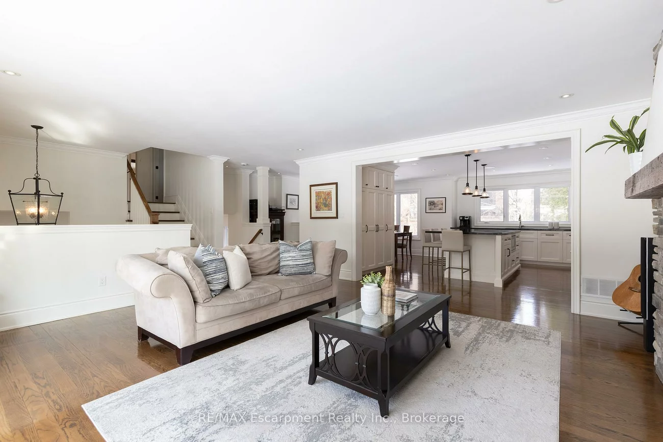 165, Walby, 1017 - SW Southwest, Oakville