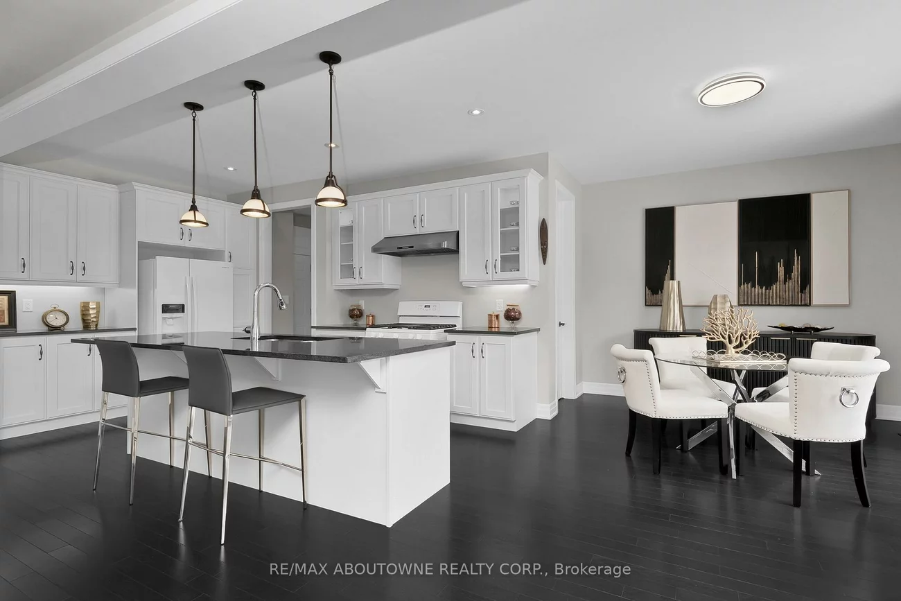 282, Bethpage, 1008 - GO Glenorchy, Oakville