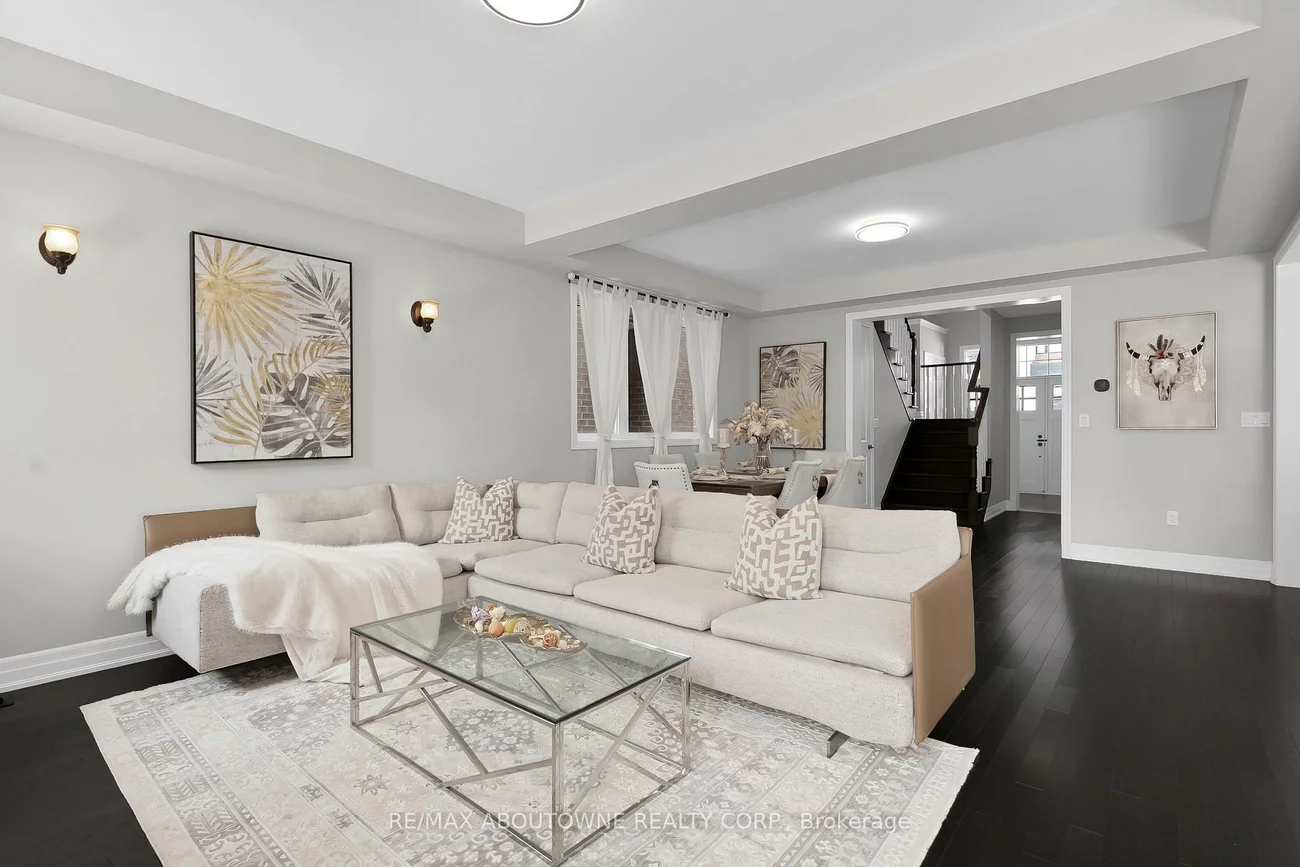 282, Bethpage, 1008 - GO Glenorchy, Oakville