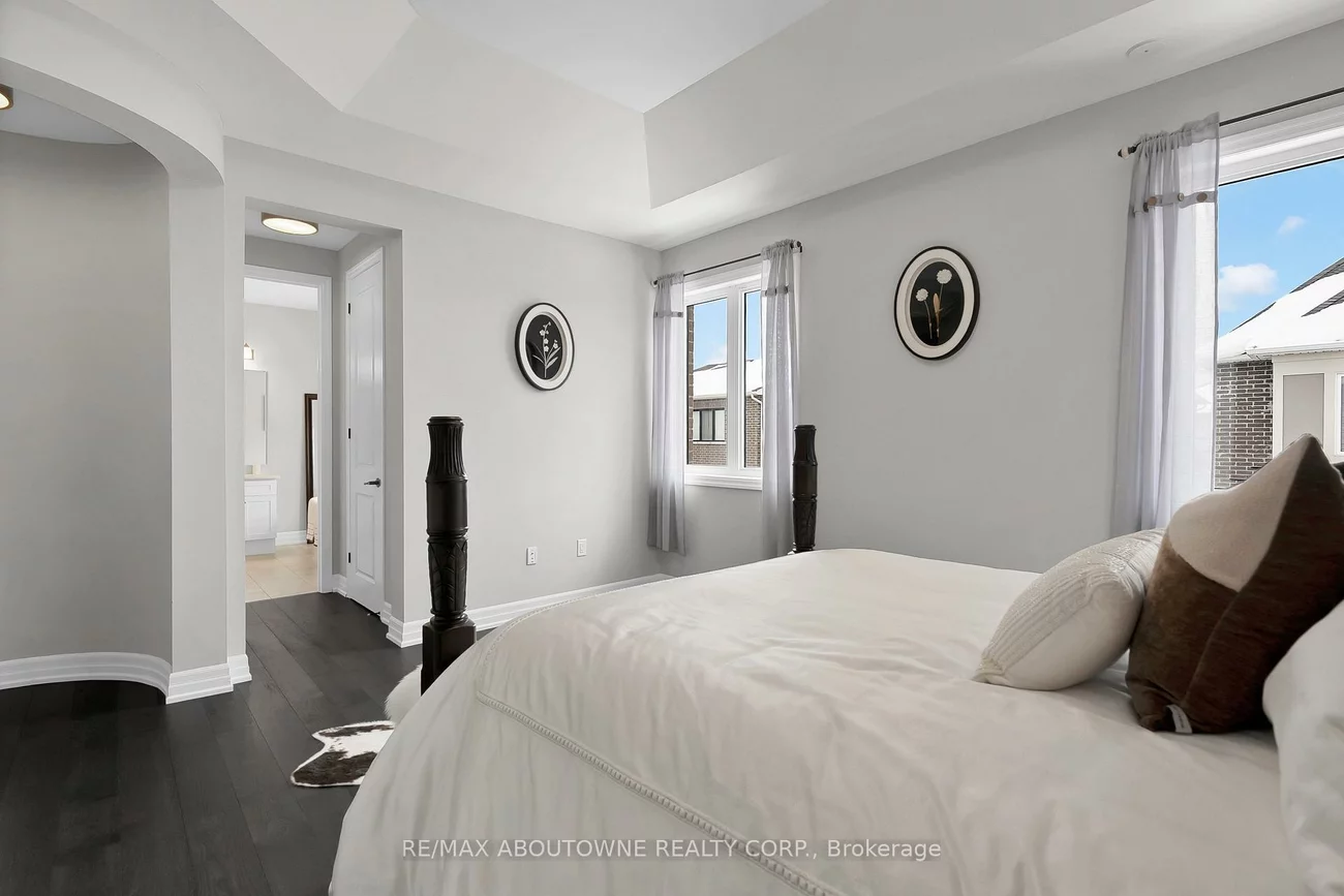 282, Bethpage, 1008 - GO Glenorchy, Oakville