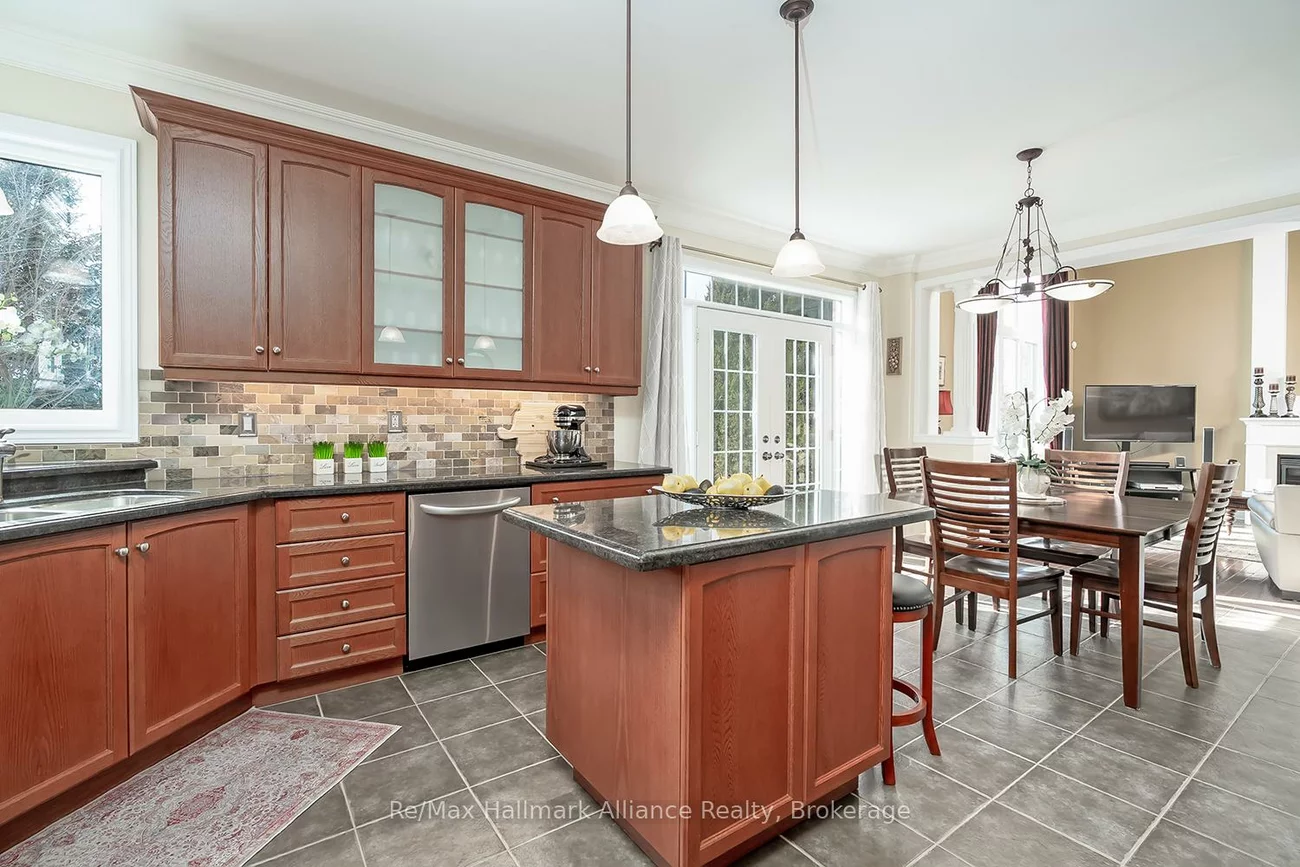 2489, Whistling Springs, 1019 - WM Westmount, Oakville