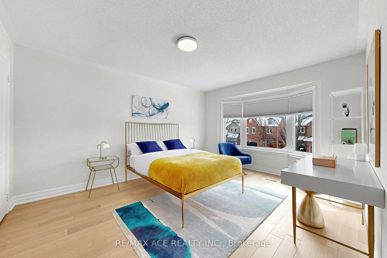 2081, Frontier, 1022 - WT West Oak Trails, Oakville