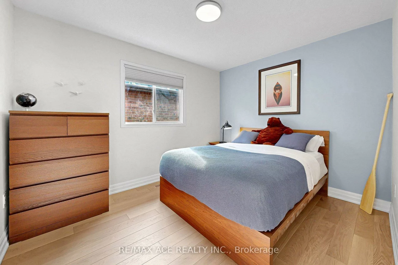 2081, Frontier, 1022 - WT West Oak Trails, Oakville