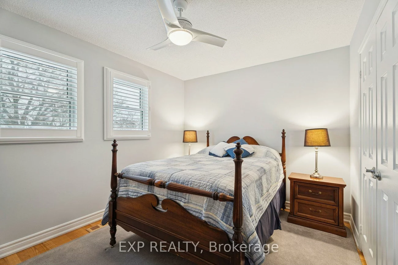 209, Nottingham, 1003 - CP College Park, Oakville