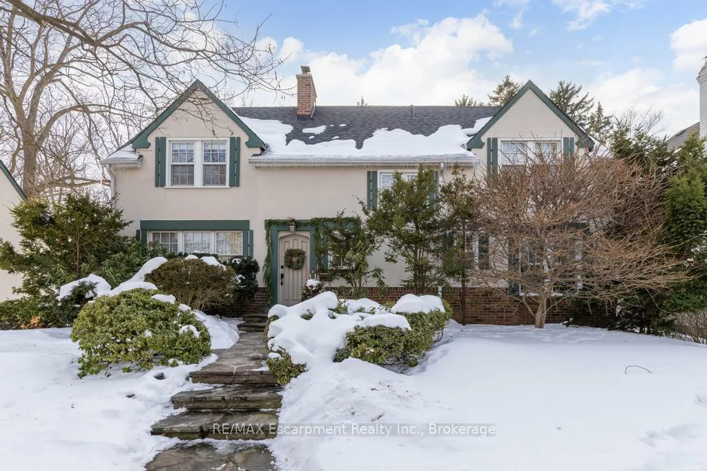 74, Howard, 1013 - OO Old Oakville, Oakville