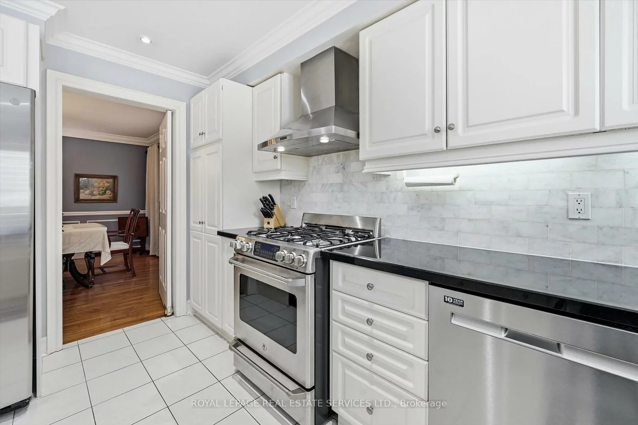 2017, Peak, 1015 - RO River Oaks, Oakville