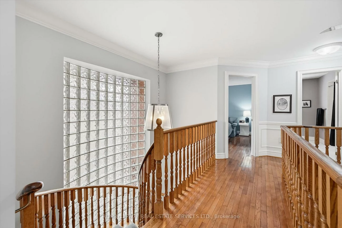 2017, Peak, 1015 - RO River Oaks, Oakville