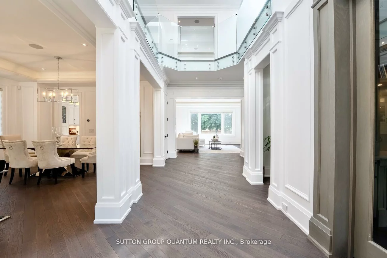 1486, Pembroke, 1003 - CP College Park, Oakville