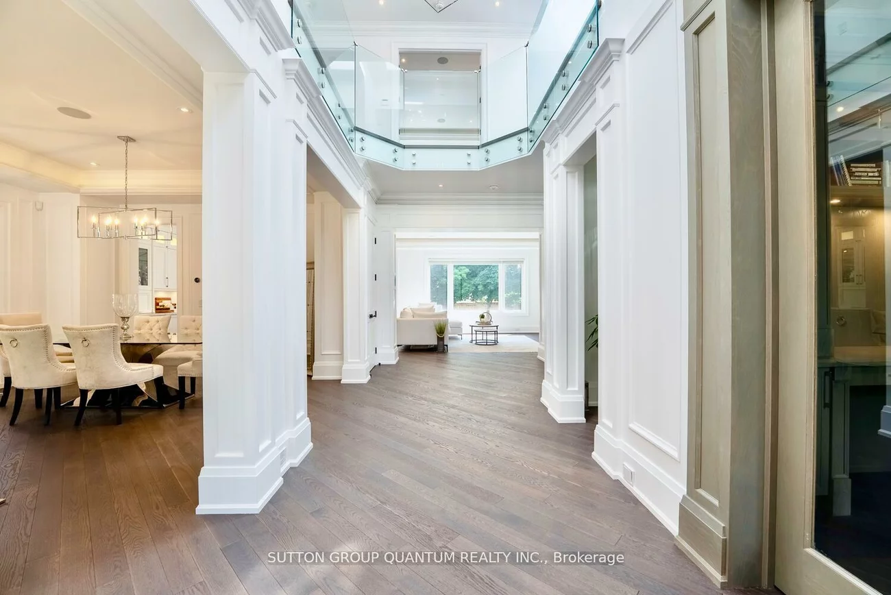 1486, Pembroke, 1003 - CP College Park, Oakville