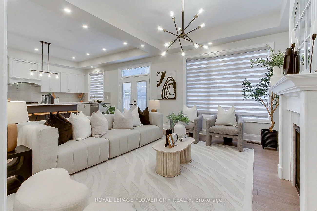 3379, Post, 1008 - GO Glenorchy, Oakville