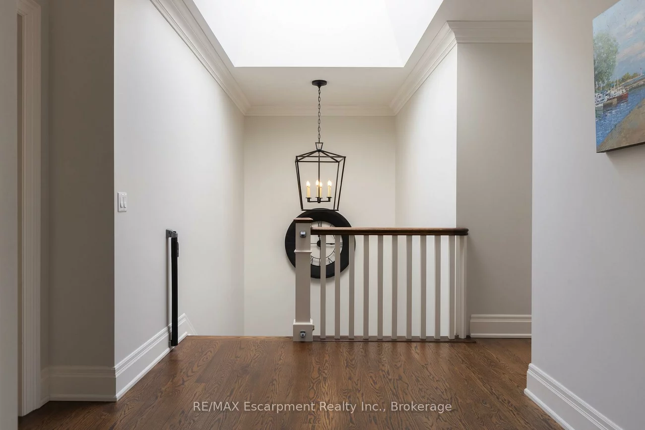 2469, Applewood, 1001 - BR Bronte, Oakville