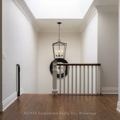 2469, Applewood, 1001 - BR Bronte, Oakville