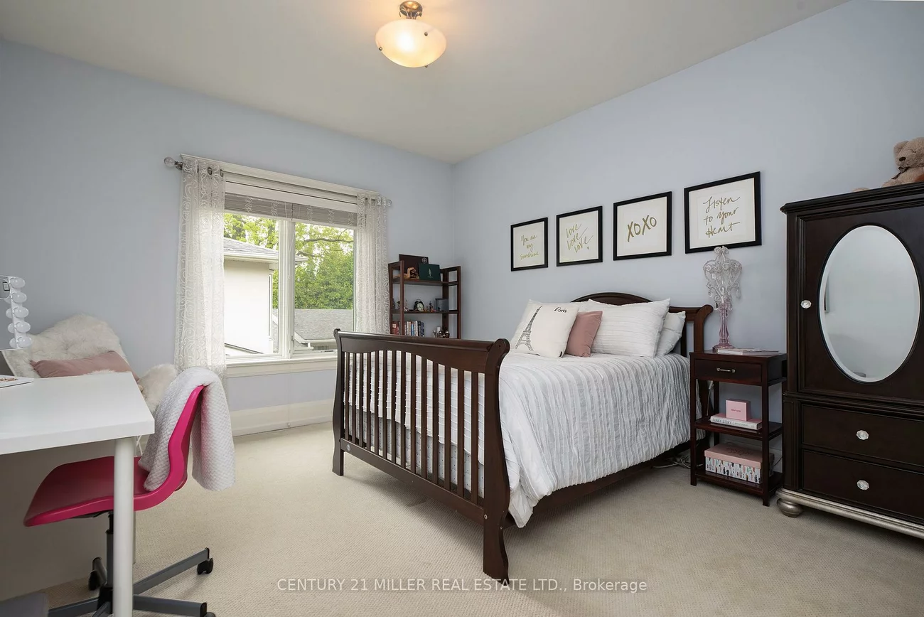 209, Donessle, 1011 - MO Morrison, Oakville