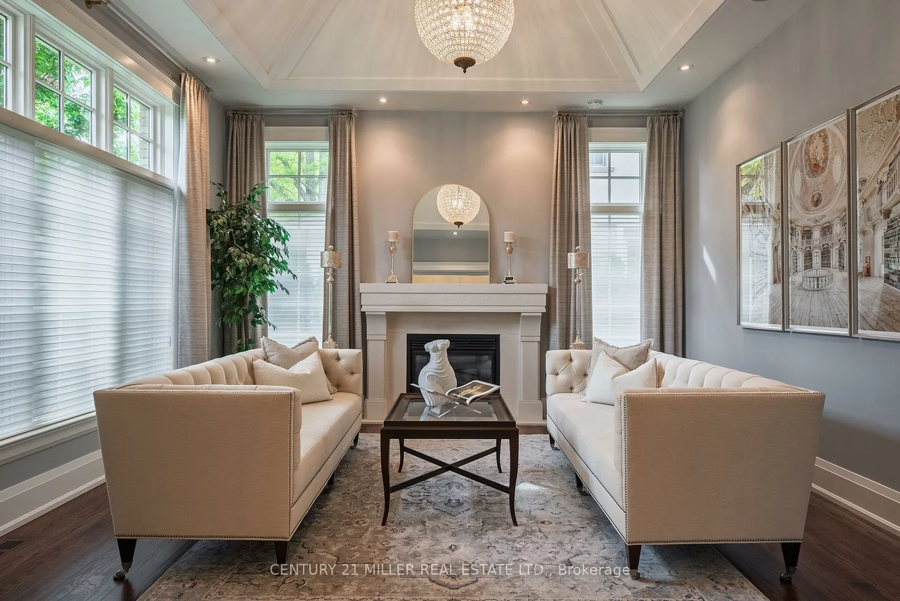 209, Donessle, 1011 - MO Morrison, Oakville