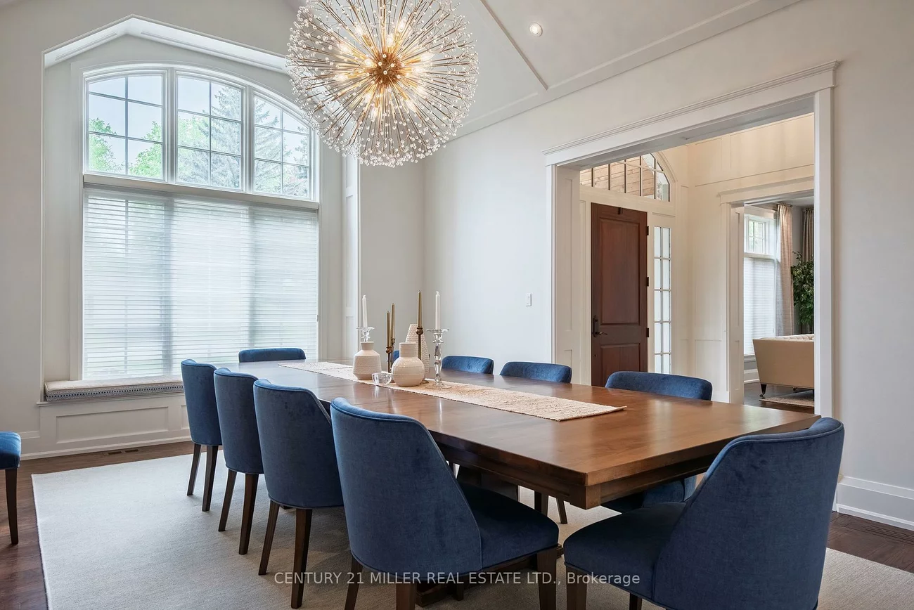 209, Donessle, 1011 - MO Morrison, Oakville