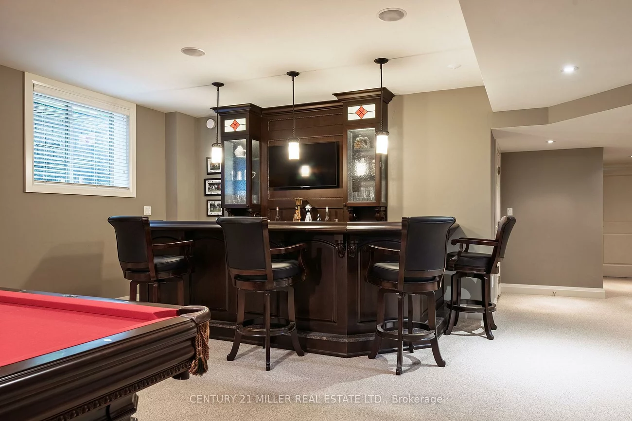 209, Donessle, 1011 - MO Morrison, Oakville