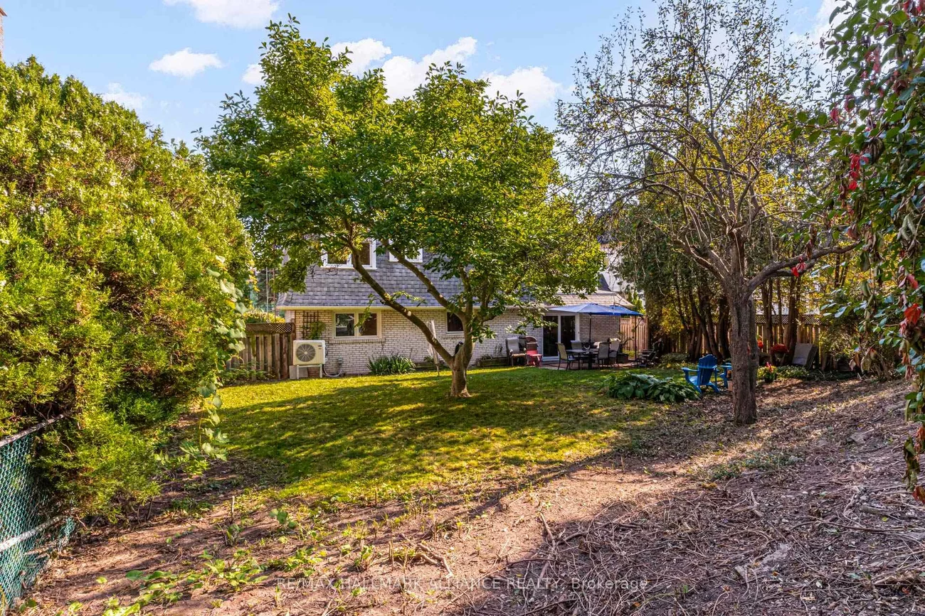 2033, Water's Edge, 1001 - BR Bronte, Oakville